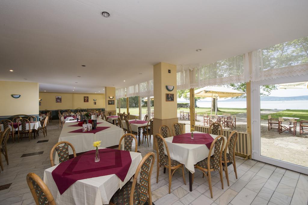 Familia Hotel Balatonboglár Exterior photo